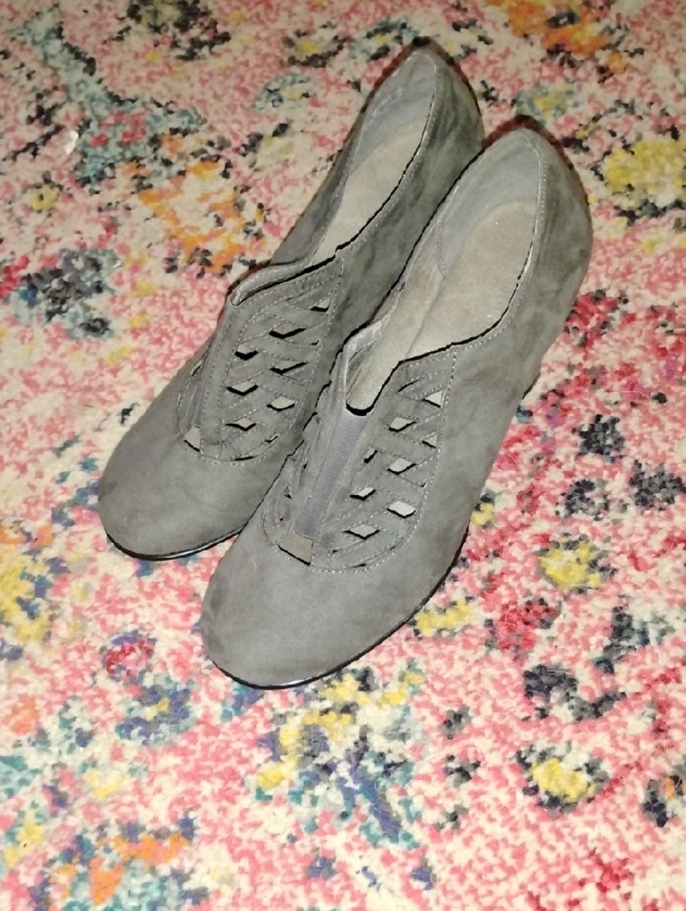 Naturalizer Gray Suede Cutout Lace-Up Heels